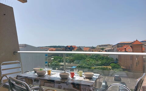 Accommodation:&nbsp;Casino 300.20