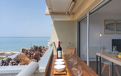Accommodation:&nbsp;Casino 300.20