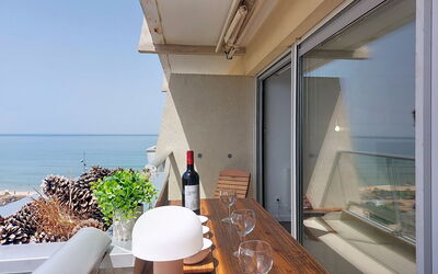 Accommodation:&nbsp;Casino 300.20