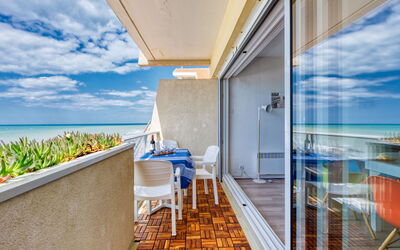 Accommodation:&nbsp;Casino 300.5