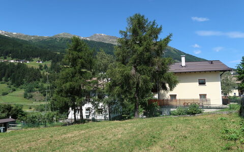 St Valentin San Valentino 618: Property, House, Home, Mountain, Natural Landscape, Land Lot, Real Estate, Tree, Cottage, Rural Area