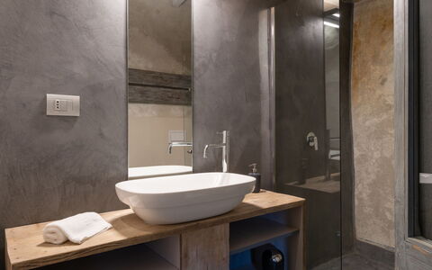 Torre Paponi 602: Bathroom, Room, Property, Bathroom Sink, Sink, Wall, Tile, Plumbing Fixture, Architecture, Interior Design