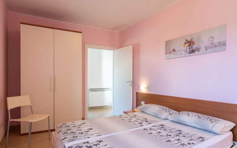 Pietrabruna 665: Bedroom, Bed, Room, Furniture, Property, Bed Sheet, Bed Frame, Interior Design, Floor, Ceiling
