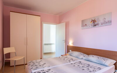 Accommodation:&nbsp;Rosa (Ptb150) 665.1
