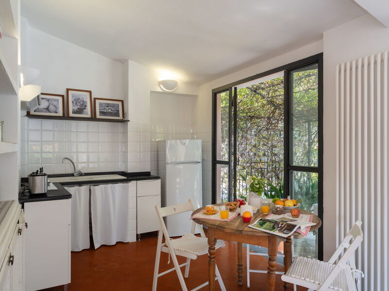 Accommodation:&nbsp;Valeria (Pre131) 627.2