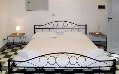 Accommodation:&nbsp;Camelot (Flg204) 660.5