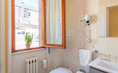 Accommodation:&nbsp;Mare Blu 651.1