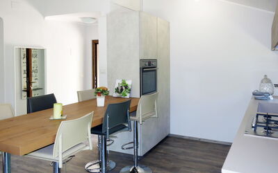 Accommodation:&nbsp;Serrani 620.3