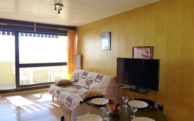 Accommodation:&nbsp;Les Océanides 600.9