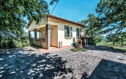 Caiano: Plant, Sky, Building, Property, Window, Tree, House, Door, Land Lot, Architecture