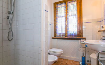 Accommodation:&nbsp;Rossogiallo 649.1