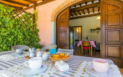 Accommodation:&nbsp;Bianco 649.4