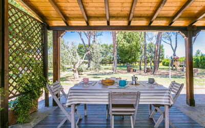 Accommodation:&nbsp;Bianco 649.4