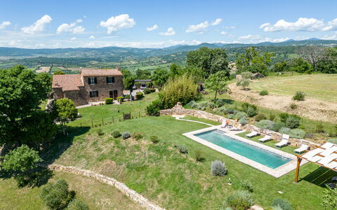 Montecavallo: Cloud, Sky, Plant, Tree, Land Lot, Urban Design, Natural Landscape, Residential Area, Real Estate, Grass