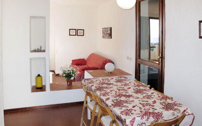 Accommodation:&nbsp;Baia Santa Reparata - Trilo 6 646.3