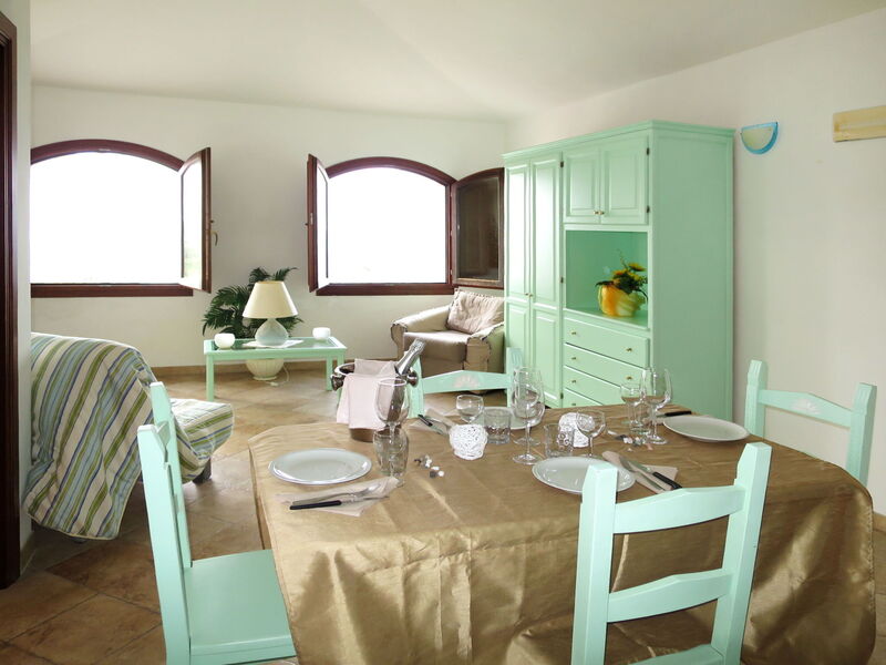 Accommodation:&nbsp;Baia Santa Reparata - Bilo 4m 646.4