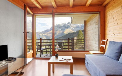 Accommodation:&nbsp;Sundance 9 606.2