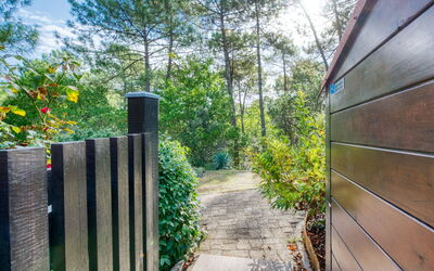 Accommodation:&nbsp;Les Landaises 900.12