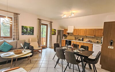 Accommodation:&nbsp;The Blue Apartment 610.2