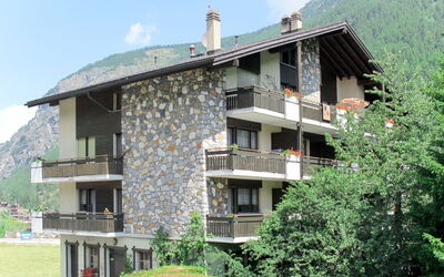 Accommodation:&nbsp;Kristall (Sab160) 640.2