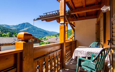 Soraga di Fassa 658: Wood, Wood Stain, Balcony, Hardwood, Lumber, Plank, Eco Hotel