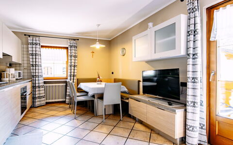Accommodation:&nbsp;Carmen 658.3