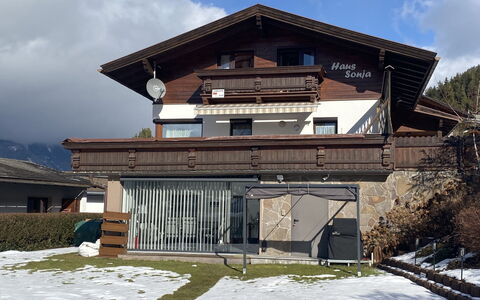 Sonja: Cloud, Sky, Plant, Building, Window, Snow, House, Slope, Tree, Cottage