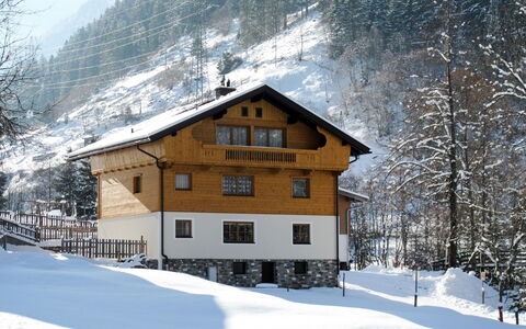 Schragl: Snow, Winter, Property, House, Mountain, Sky, Tree, Home, Architecture, Alps