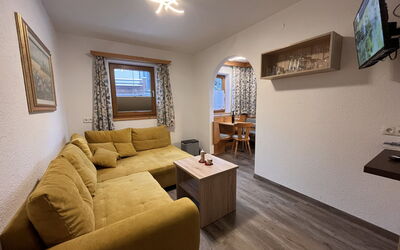 Wildmoos 723.1: Picture Frame, Couch, Furniture, Wood, Lighting, Table, Living Room, Interior Design, Floor, Comfort