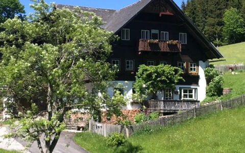 Knaushof: Plant, Sky, Property, Plant Community, Tree, Natural Landscape, Land Lot, Vegetation, Building, House