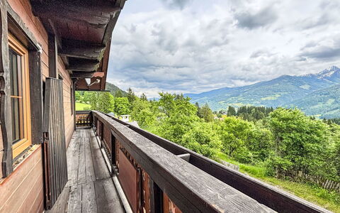 Accommodation:&nbsp;Salzmannhof Wohnung 1 616.4