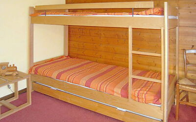 Accommodation:&nbsp;Veronica, Anna Maria Et Corina (Chl167) 651.3