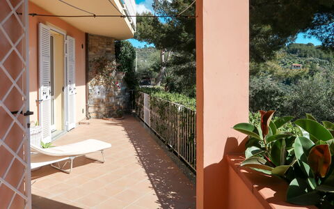 Zenzero e Cannella: Outdoor Furniture, Shade, Balcony, Porch, Eco Hotel, Chair, Outdoor Table, Wood Stain, Kitchen & Dining Room Table, Villa