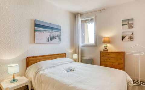 Trinquart: Bedroom, Furniture, Bed, Room, Bed Sheet, Property, Bed Frame, Bedding, Wall, Interior Design