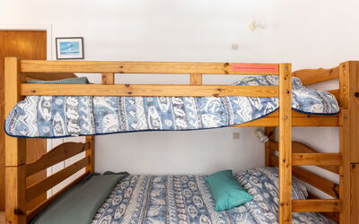 Plage Sud 190.2: Bunk Bed, Property, Wood, Rectangle, Bed Frame, Comfort, Bed, Floor, Wood Stain, Hardwood