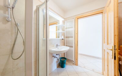 Accommodation:&nbsp;Brunel (Sof772) 664.3