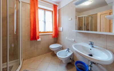 Accommodation:&nbsp;Brunel (Sof773) 664.2