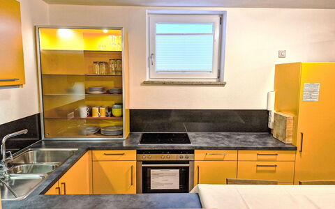 Accommodation:&nbsp;Opal 730.2