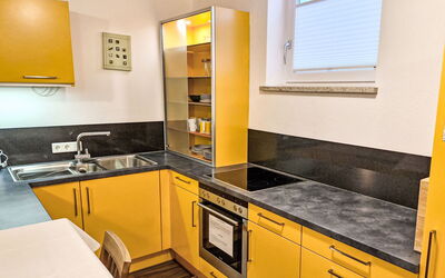 Accommodation:&nbsp;Opal 730.2