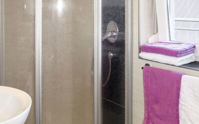 Accommodation:&nbsp;Diamant 730.4