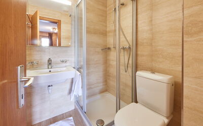 Accommodation:&nbsp;Genepi 626.3
