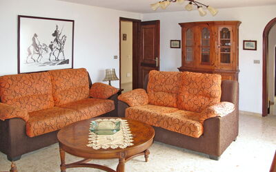 Accommodation:&nbsp;El Caletón 610.1