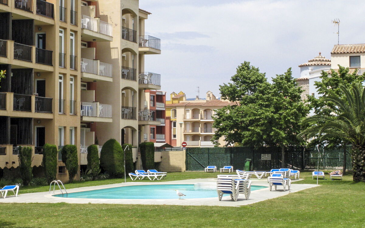 Accommodation:&nbsp;Gran Reserva (Amp100) 787.1