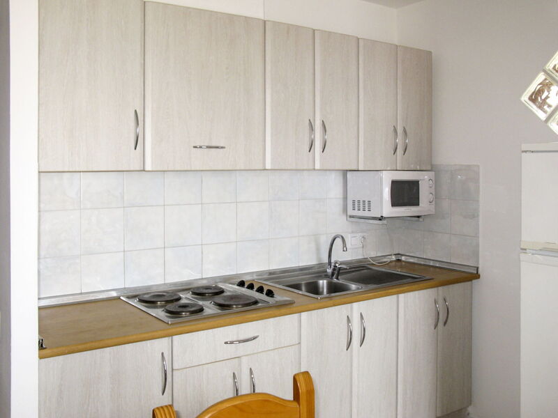 Accommodation:&nbsp;Gran Reserva (Amp102) 787.3