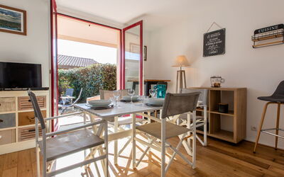 Accommodation:&nbsp;Maison de L'Océan 750.7
