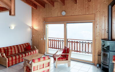 Accommodation:&nbsp;Les Cîmes 8 630.4