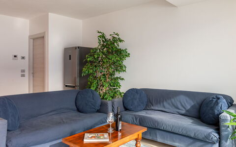 Accommodation:&nbsp;Girasole (Gla128) 618.3