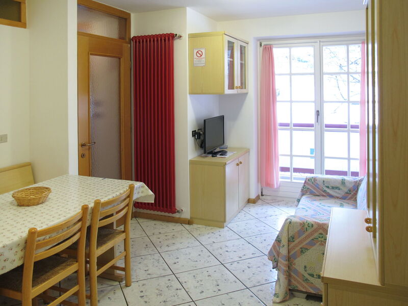 Accommodation:&nbsp;Azzurra (Pfs 156) 655.5