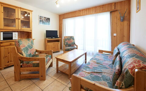 Accommodation:&nbsp;Sérandes 9 634.3