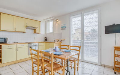 Accommodation:&nbsp;La Centrale 40.9